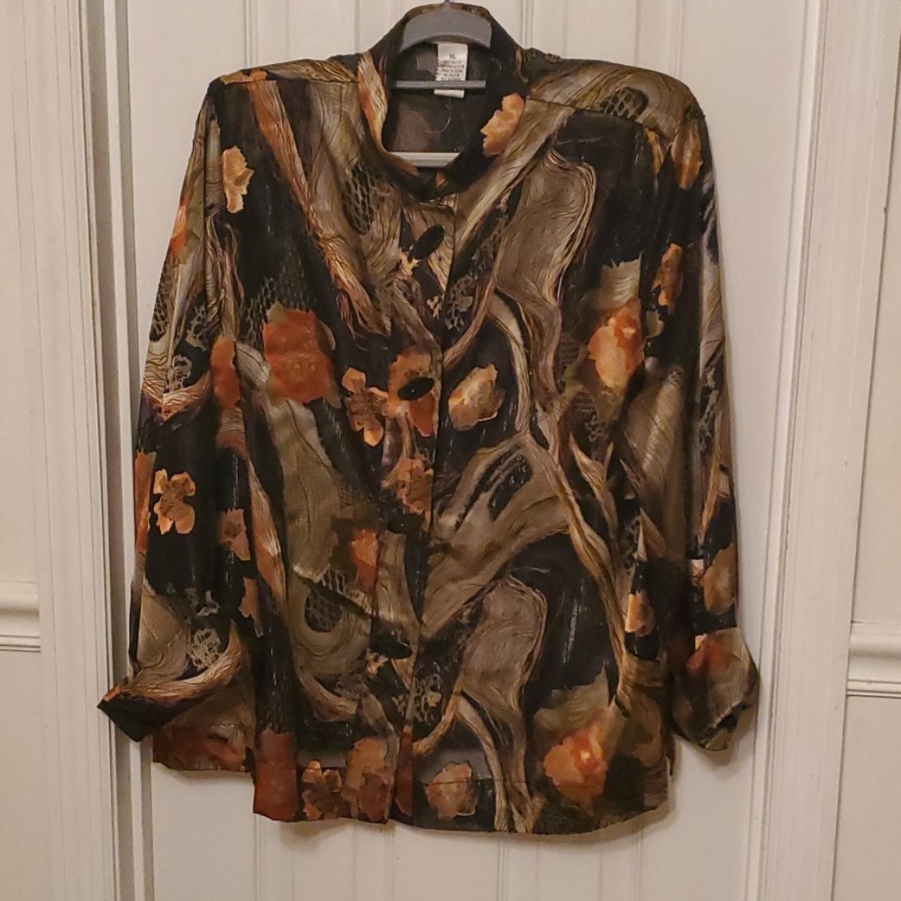 Women's blouse